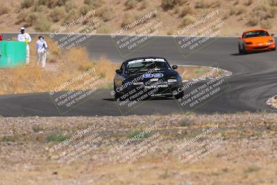 media/Jun-01-2025-CalClub SCCA (Sun) [[eae223c5dd]]/Group 5/Qualifying/